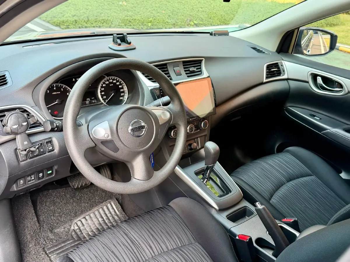 2024 Nissan Sylphy 1.6L 122HP L4 CVT,autocango,china used car exporter,china ev exporter,chinese used car exporter,chinese used ev exporter