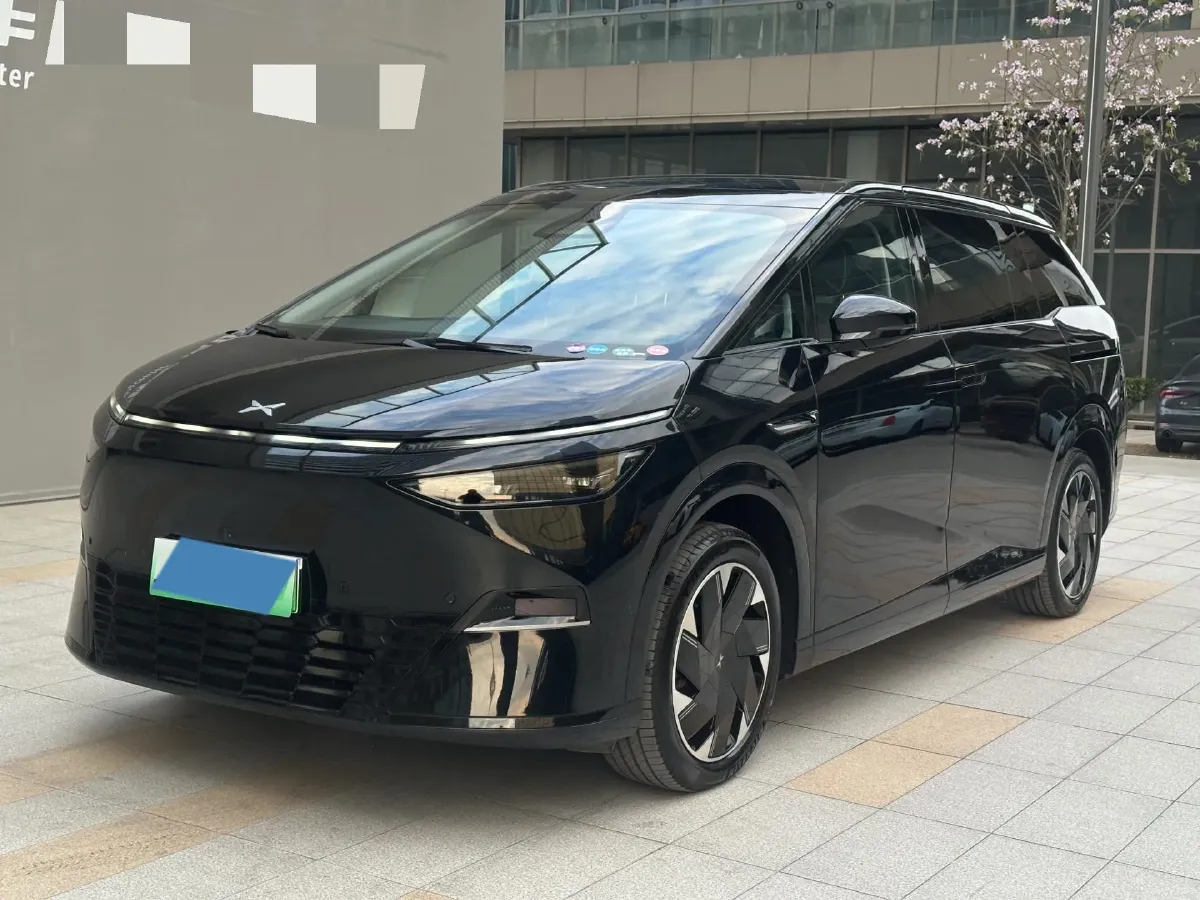 2024 Xpeng X9 BEV 101.5KWH,autocango,china used car exporter,china ev exporter,chinese used car exporter,chinese used ev exporter