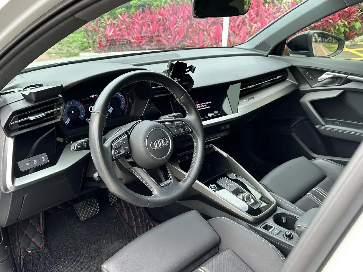 2022 Audi A3 1.4T 150HP L4 7DCT,autocango,china used car exporter,china ev exporter,chinese used car exporter,chinese used ev exporter