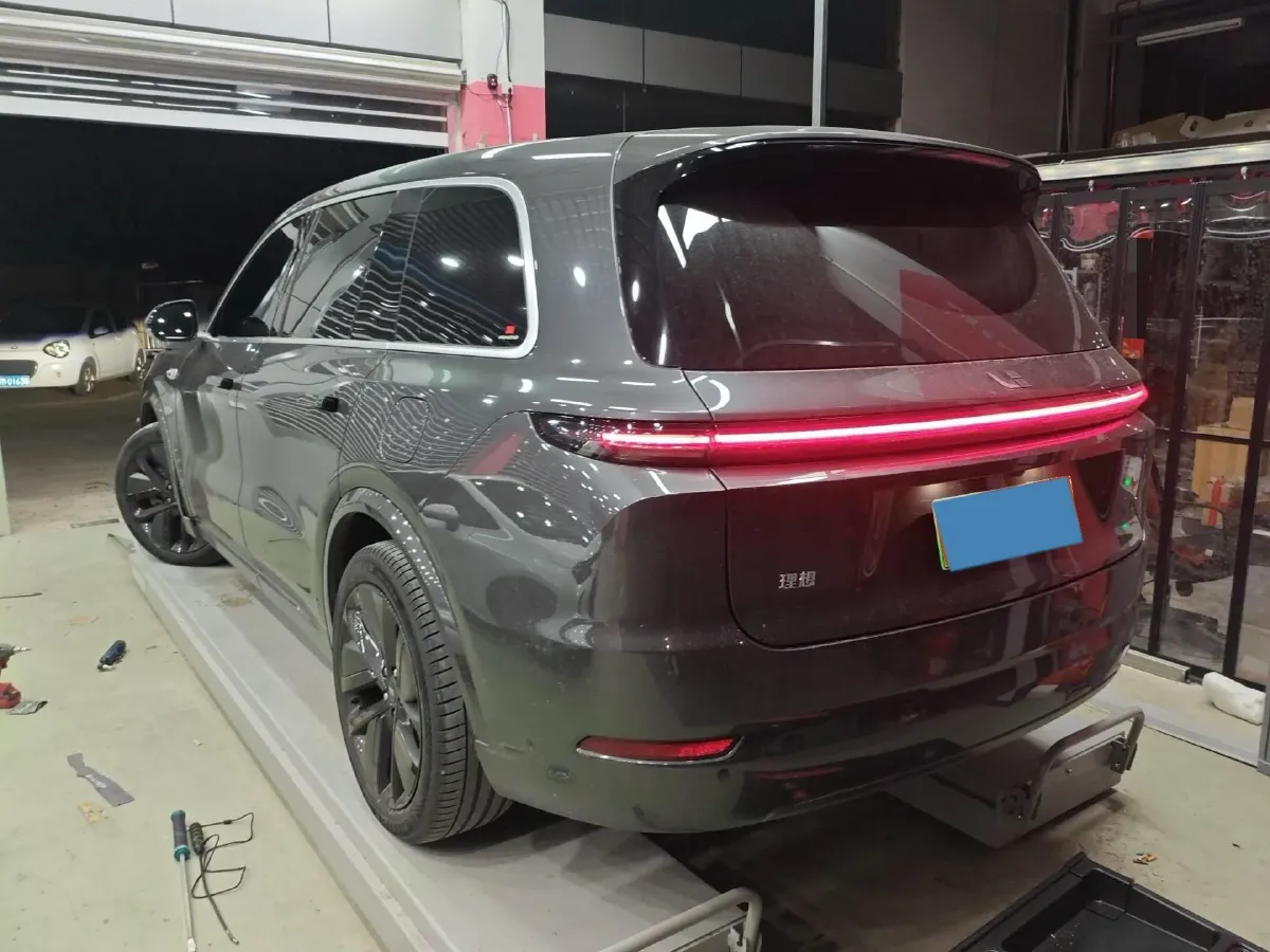 2022 Li L9 Range Extended 154HP REEV 42.6KWH,autocango,china used car exporter,china ev exporter,chinese used car exporter,chinese used ev exporter