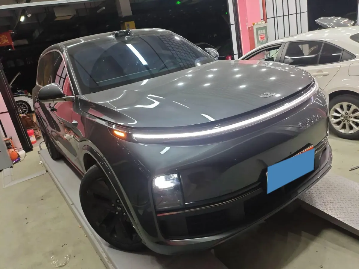 2022 Li L9 Range Extended 154HP REEV 42.6KWH,autocango,china used car exporter,china ev exporter,chinese used car exporter,chinese used ev exporter