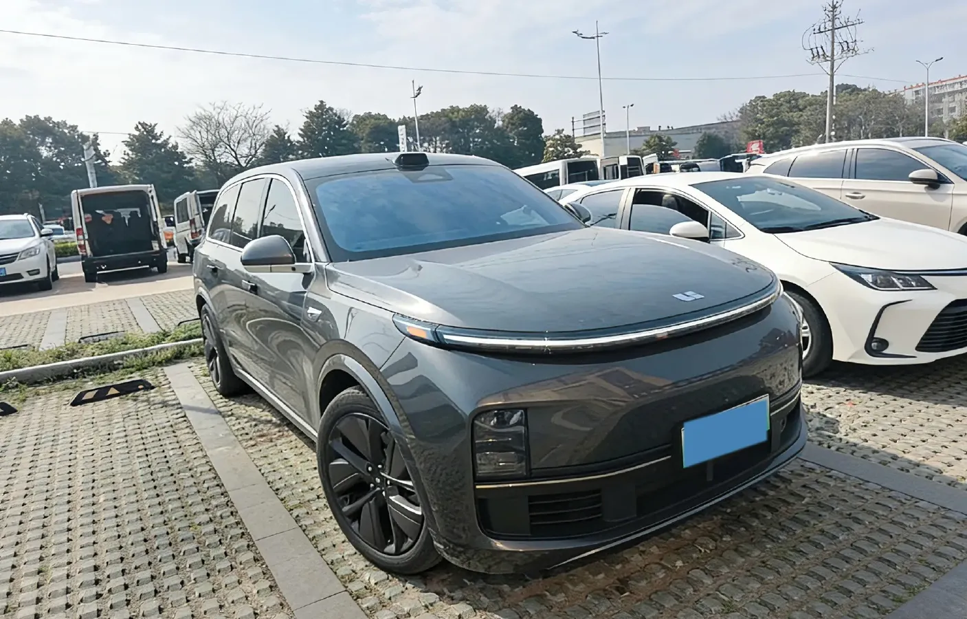 2022 Li L9 Range Extended 154HP REEV 42.6KWH,autocango,china used car exporter,china ev exporter,chinese used car exporter,chinese used ev exporter