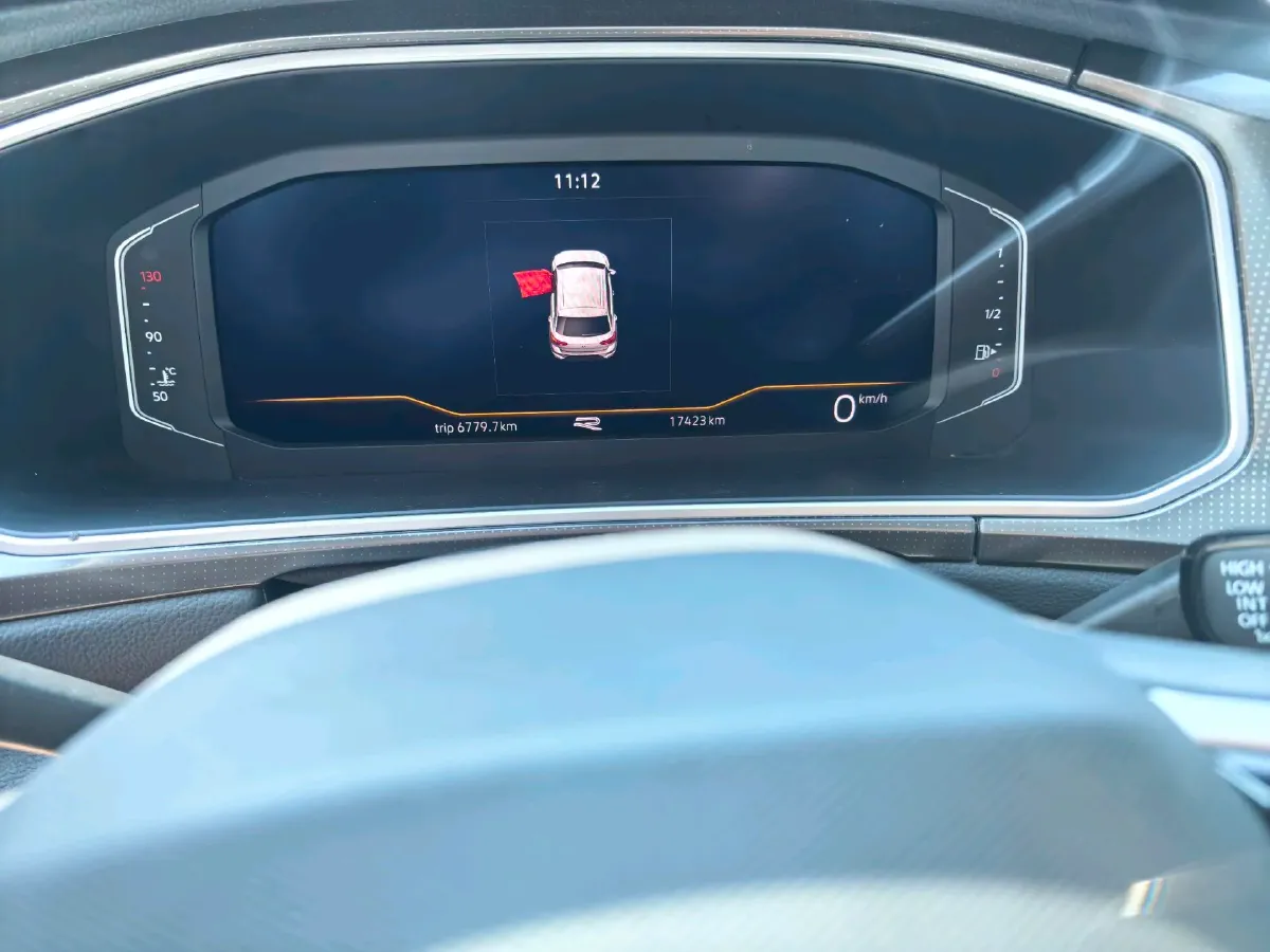 2025 Volkswagen T-Roc 1.5T 160HP L4 7DCT,autocango,china used car exporter,china ev exporter,chinese used car exporter,chinese used ev exporter