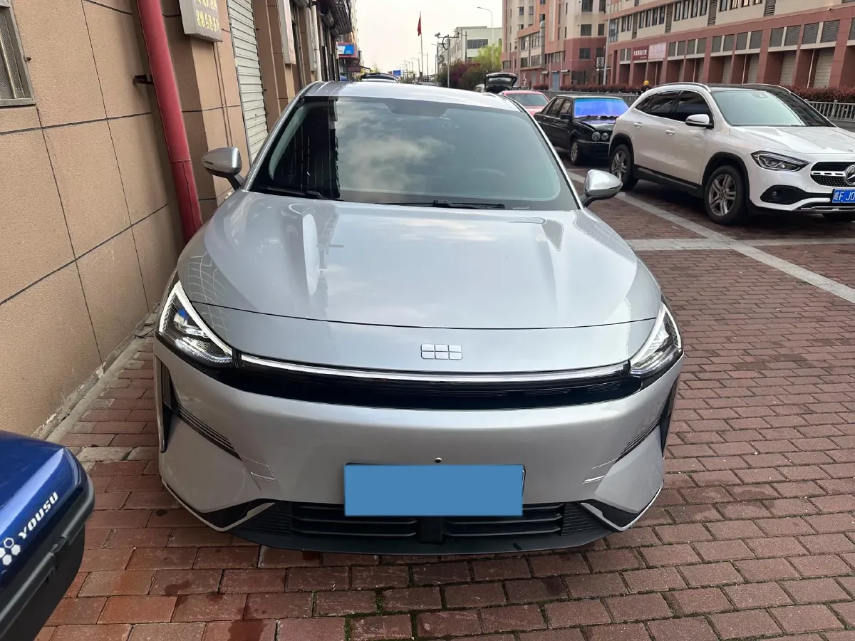 2025 Geely Galaxy A7 1.5L 112HP L4 1DHT PHEV,autocango,china used car exporter,china ev exporter,chinese used car exporter,chinese used ev exporter