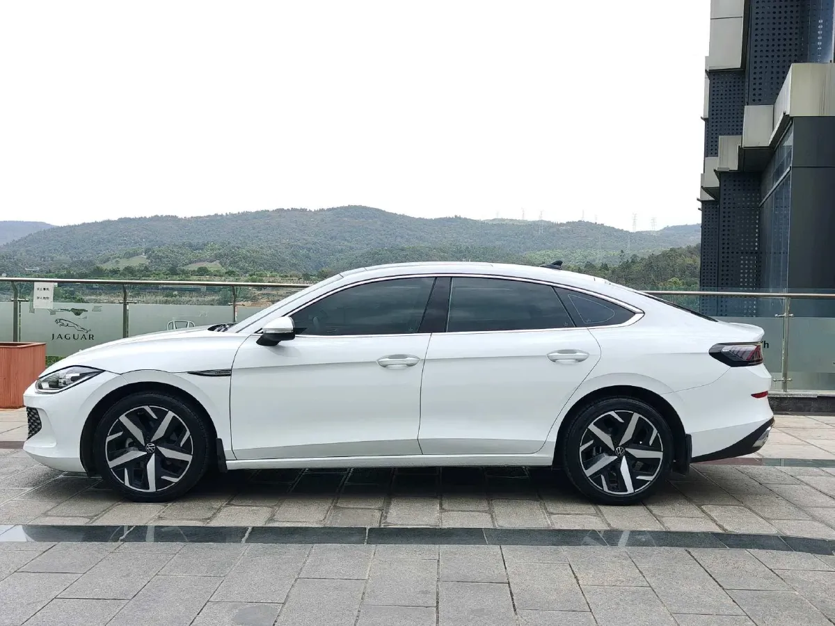 2023 Volkswagen Lamando 1.4T 150HP L4 7DCT,autocango,china used car exporter,china ev exporter,chinese used car exporter,chinese used ev exporter