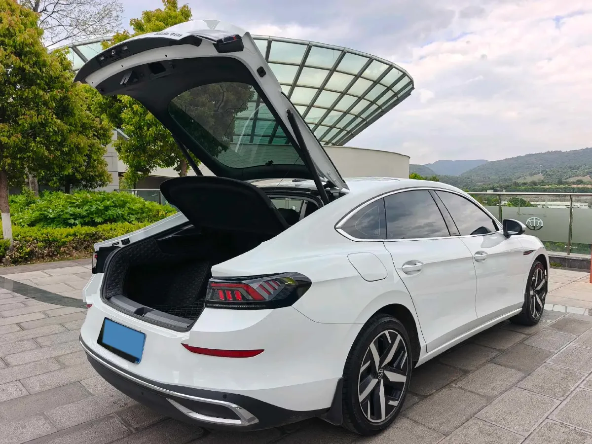 2023 Volkswagen Lamando 1.4T 150HP L4 7DCT,autocango,china used car exporter,china ev exporter,chinese used car exporter,chinese used ev exporter