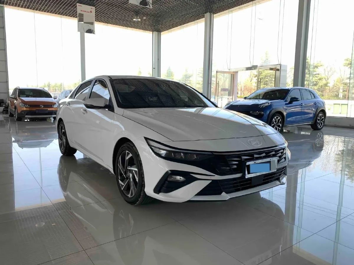 2023 Hyundai Elantra 1.5L 115HP L4 CVT,autocango,china used car exporter,china ev exporter,chinese used car exporter,chinese used ev exporter