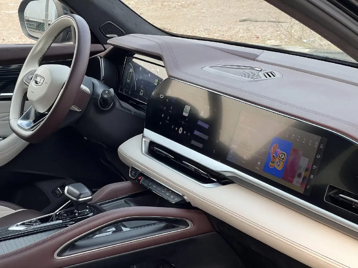 2021 Geely Monjaro 2.0T 218HP L4 7DCT,autocango,china used car exporter,china ev exporter,chinese used car exporter,chinese used ev exporter