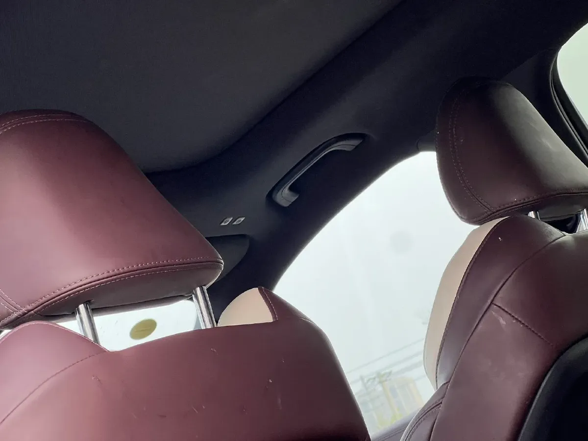 2021 Geely Monjaro 2.0T 218HP L4 7DCT,autocango,china used car exporter,china ev exporter,chinese used car exporter,chinese used ev exporter