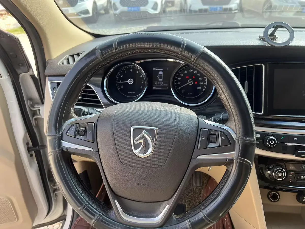 2016 BAIC WeiWang S50 1.5T 150HP L4 6MT,autocango,china used car exporter,china ev exporter,chinese used car exporter,chinese used ev exporter