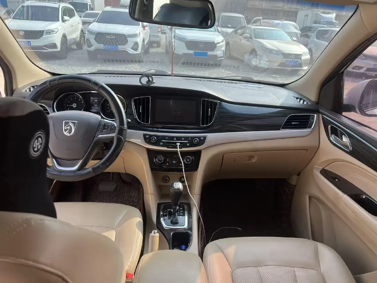 2016 BAIC WeiWang S50 1.5T 150HP L4 6MT,autocango,china used car exporter,china ev exporter,chinese used car exporter,chinese used ev exporter