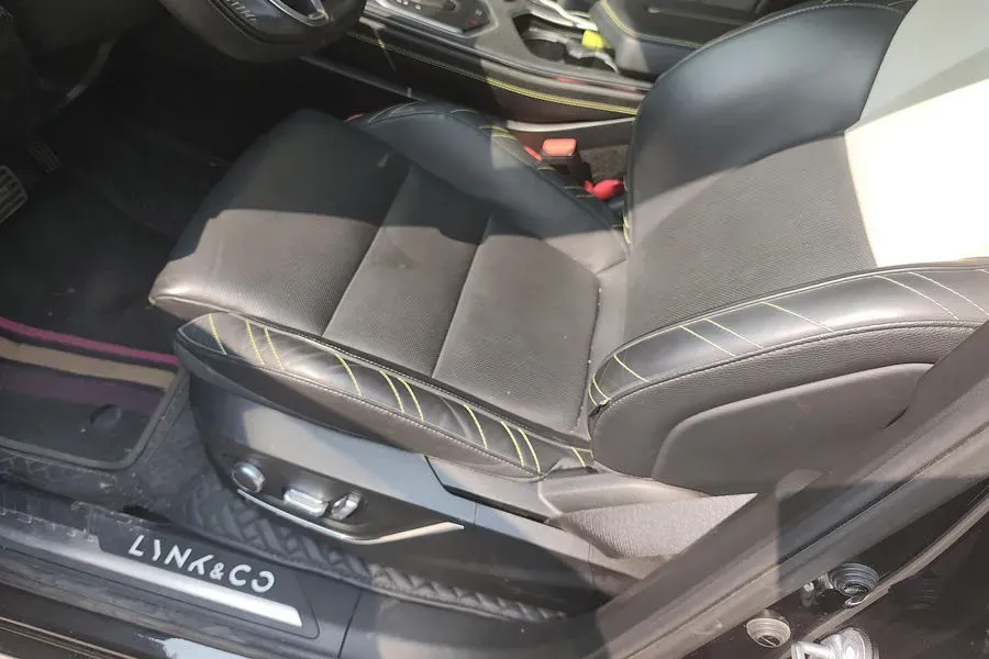 2020 LYNK&CO 05 2.0T 254HP L4 8AT,autocango,china used car exporter,china ev exporter,chinese used car exporter,chinese used ev exporter