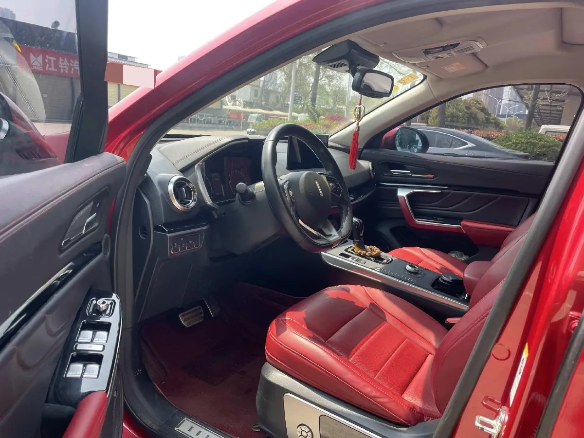 2017 WEY VV5 2.0T 197HP L4 7DCT,autocango,china used car exporter,china ev exporter,chinese used car exporter,chinese used ev exporter