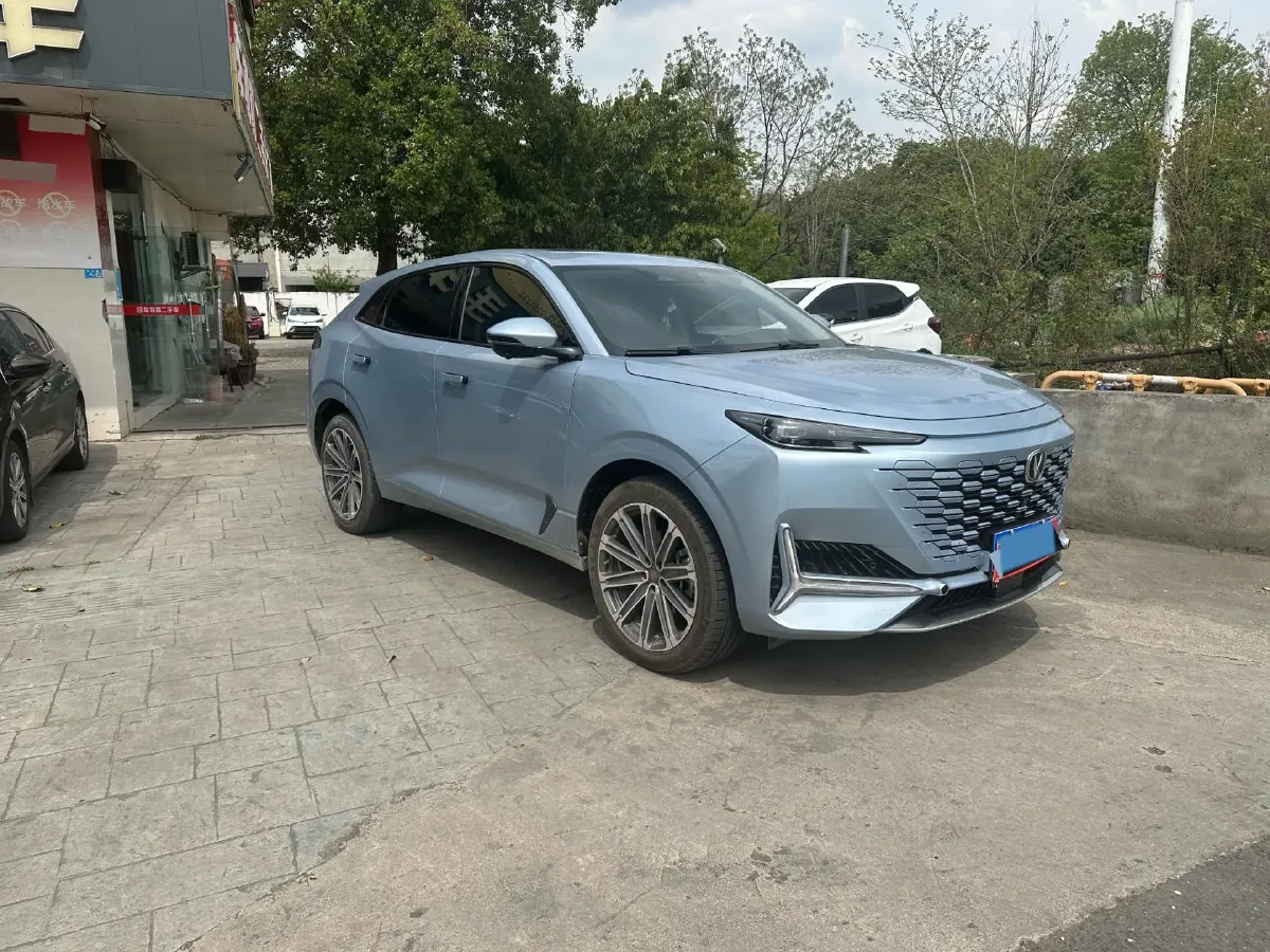 2021 ChangAn UNI-K 2.0T 233HP L4 8AT,autocango,china used car exporter,china ev exporter,chinese used car exporter,chinese used ev exporter