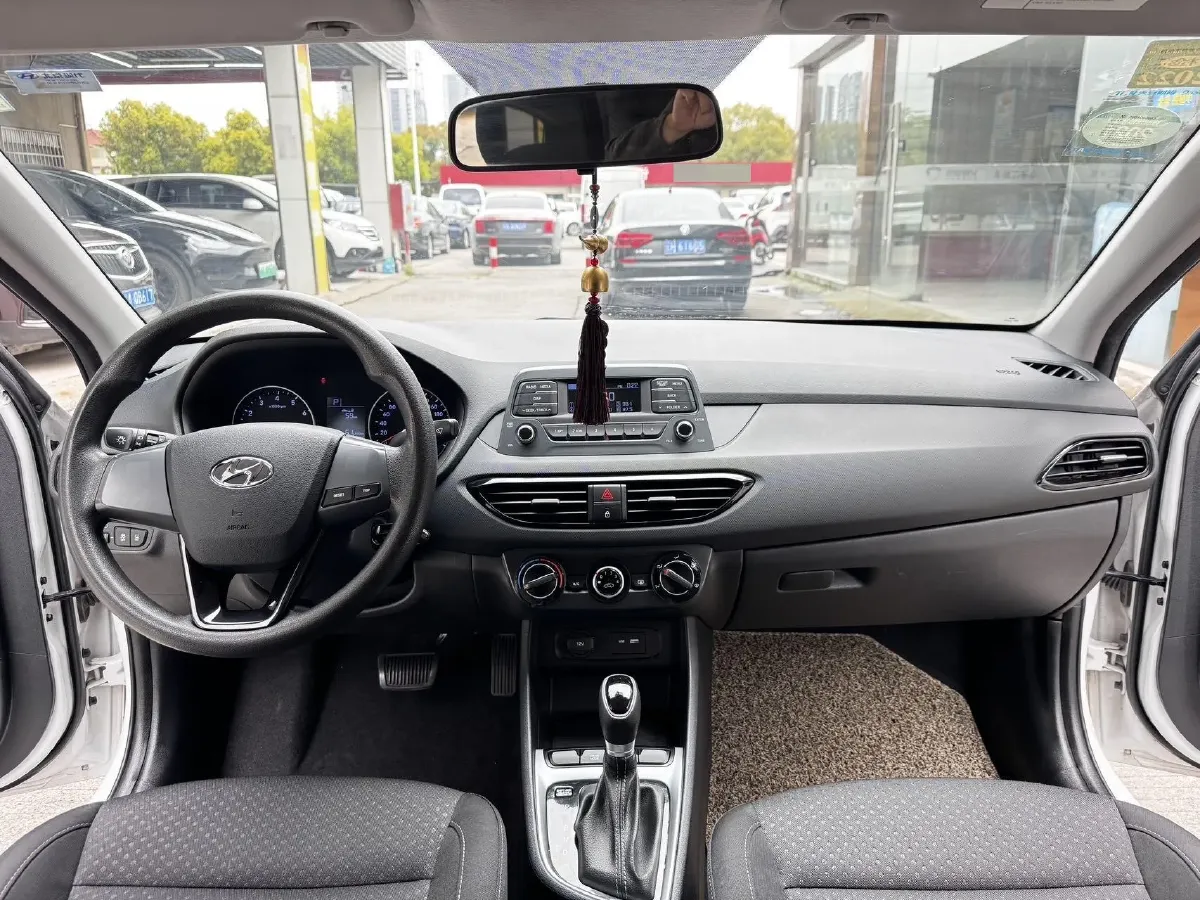 2020 Hyundai Celesta 1.6L 123HP L4 6AT,autocango,china used car exporter,china ev exporter,chinese used car exporter,chinese used ev exporter