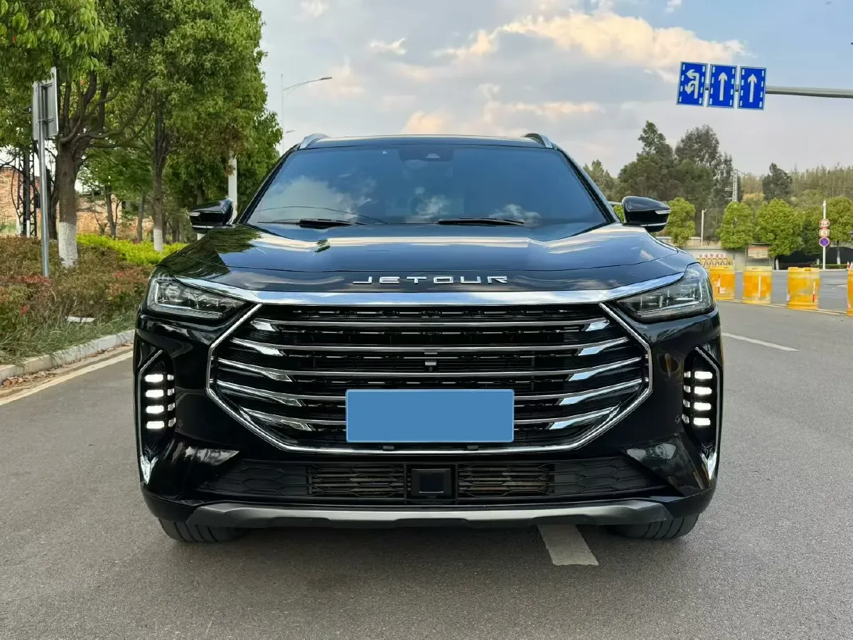 2021 Jetour X70 1.6T 197HP L4 7DCT,autocango,china used car exporter,china ev exporter,chinese used car exporter,chinese used ev exporter