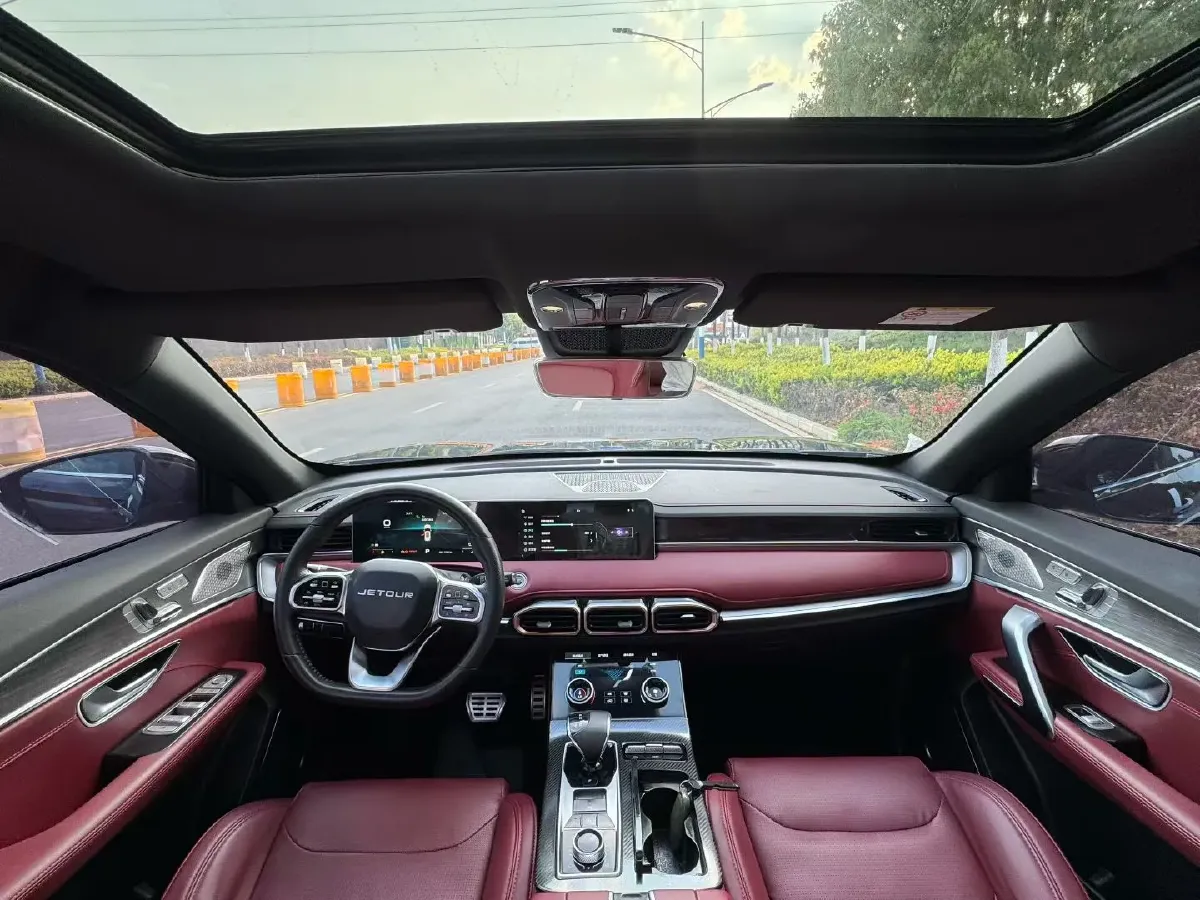 2021 Jetour X70 1.6T 197HP L4 7DCT,autocango,china used car exporter,china ev exporter,chinese used car exporter,chinese used ev exporter