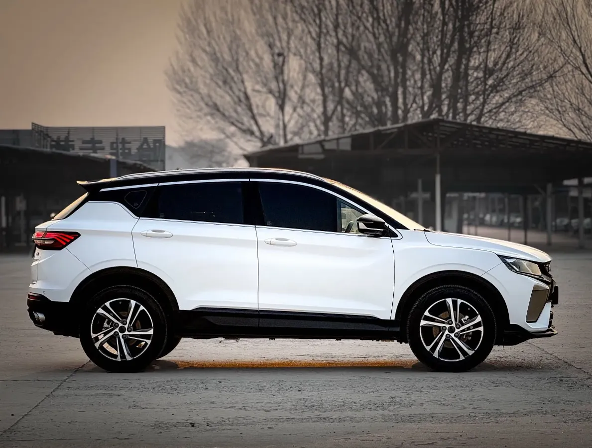 2021 Geely Coolray 1.4T 141HP L4 6DCT,autocango,china used car exporter,china ev exporter,chinese used car exporter,chinese used ev exporter