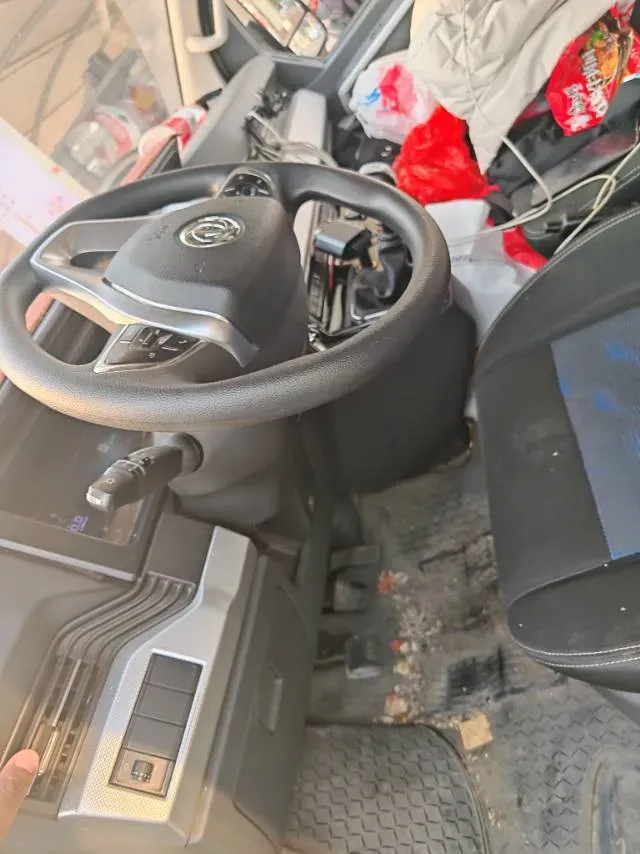 2023 Ford Transit 2.0T 220HP L4 5MT,autocango,china used car exporter,china ev exporter,chinese used car exporter,chinese used ev exporter