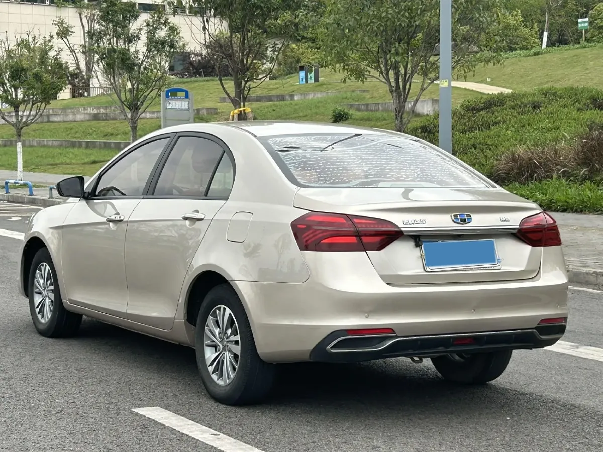 2018 Geely Emgrand 1.5L 109HP L4 5MT,autocango,china used car exporter,china ev exporter,chinese used car exporter,chinese used ev exporter