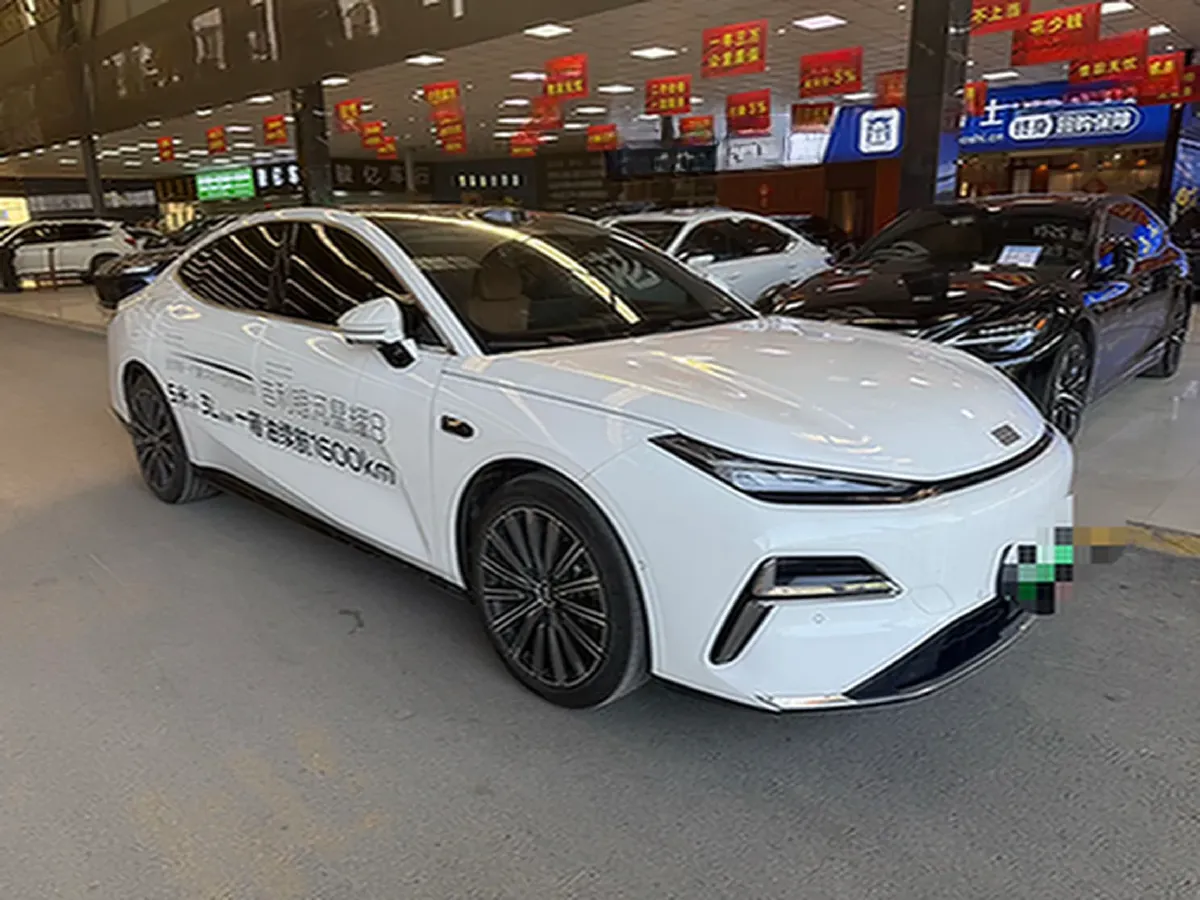 2025 Geely Galaxy Starshine 8 1.5T 163HP L4 3DHT PHEV 27.69KWH,autocango,china used car exporter,china ev exporter,chinese used car exporter,chinese used ev exporter