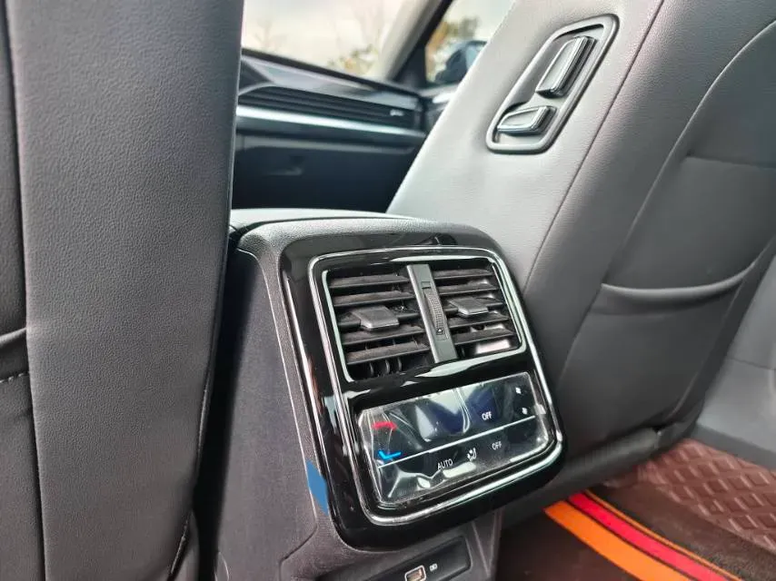 2023 Volkswagen Passat 2.0T 186HP L4 7DCT,autocango,china used car exporter,china ev exporter,chinese used car exporter,chinese used ev exporter