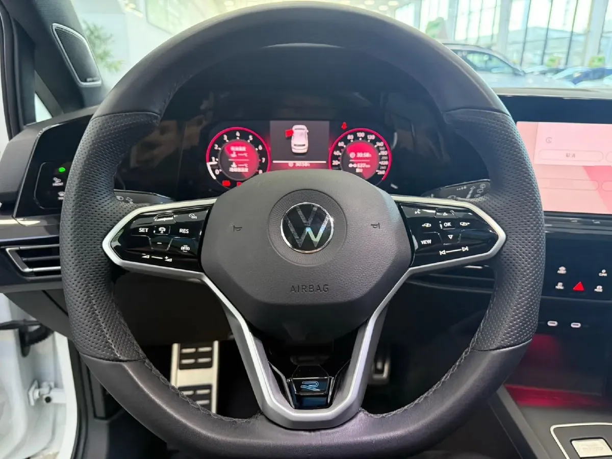 2023 Volkswagen Golf 1.4T 150HP L4 7DCT,autocango,china used car exporter,china ev exporter,chinese used car exporter,chinese used ev exporter