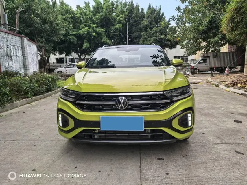 2023 Volkswagen T-Roc 1.5T 160HP L4 7DCT,autocango,china used car exporter,china ev exporter,chinese used car exporter,chinese used ev exporter