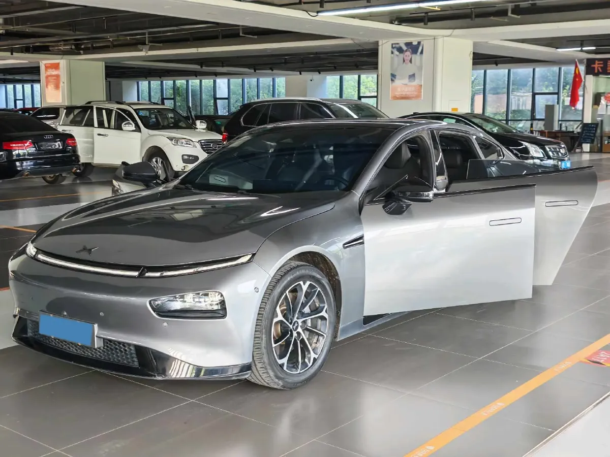 2020 DS 7 1.6T 215HP L4 8AT,autocango,china used car exporter,china ev exporter,chinese used car exporter,chinese used ev exporter