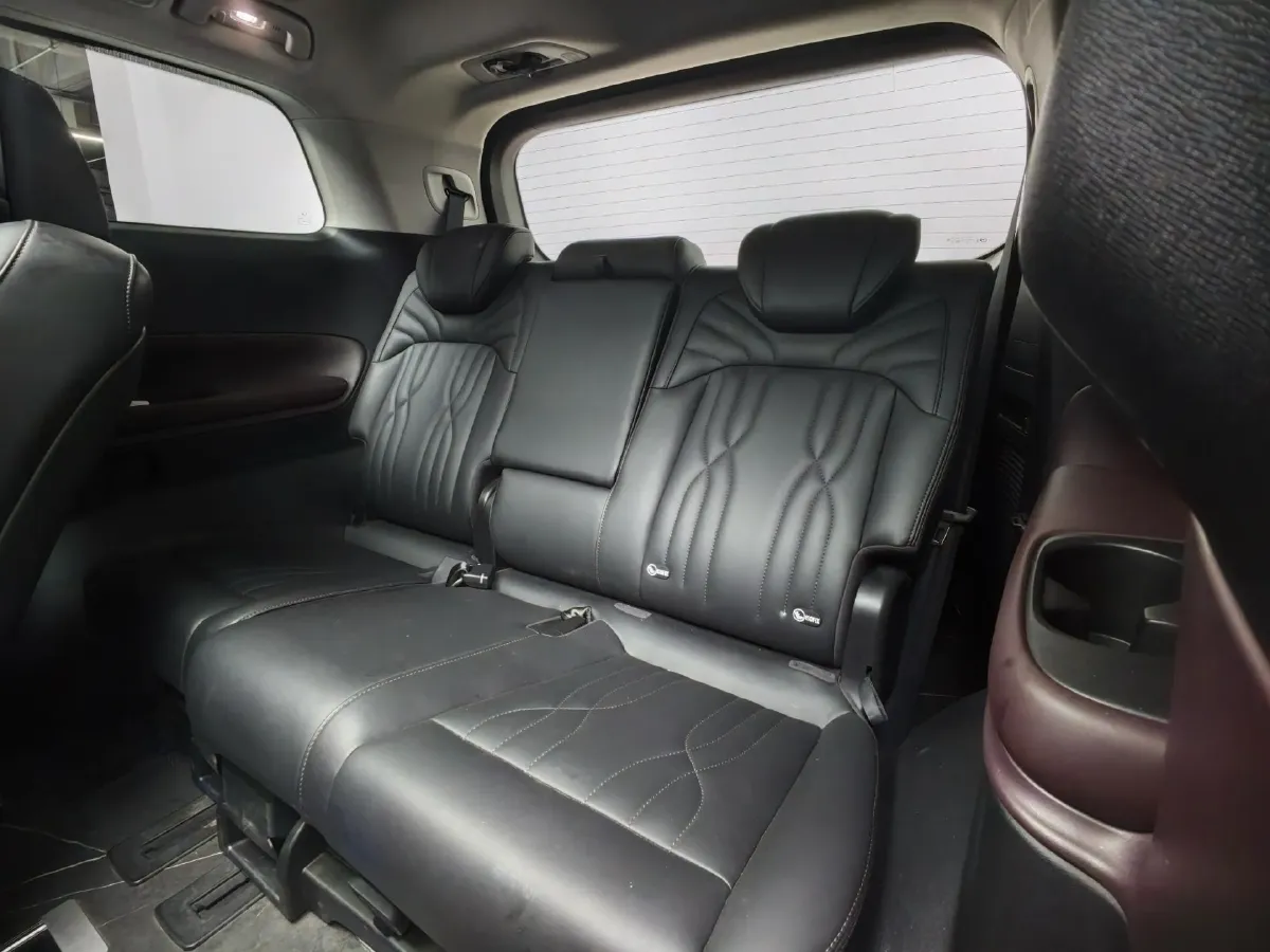 2024 GAC Trumpchi M8 2.0T 252HP L4 8AT,autocango,china used car exporter,china ev exporter,chinese used car exporter,chinese used ev exporter