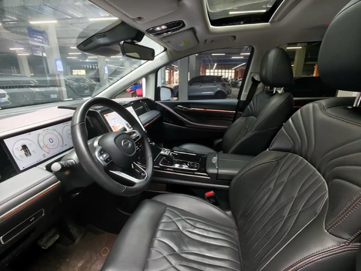 2024 GAC Trumpchi M8 2.0T 252HP L4 8AT,autocango,china used car exporter,china ev exporter,chinese used car exporter,chinese used ev exporter