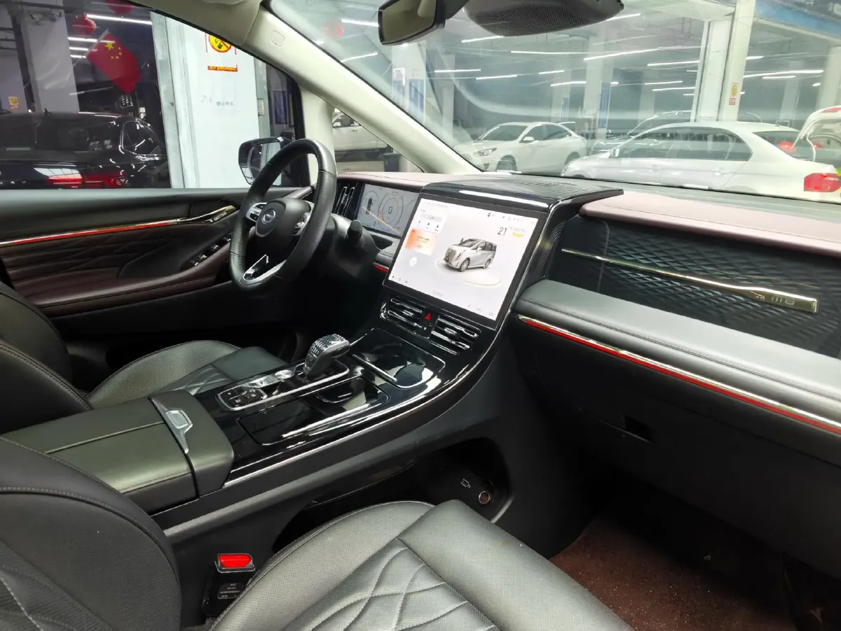 2024 GAC Trumpchi M8 2.0T 252HP L4 8AT,autocango,china used car exporter,china ev exporter,chinese used car exporter,chinese used ev exporter