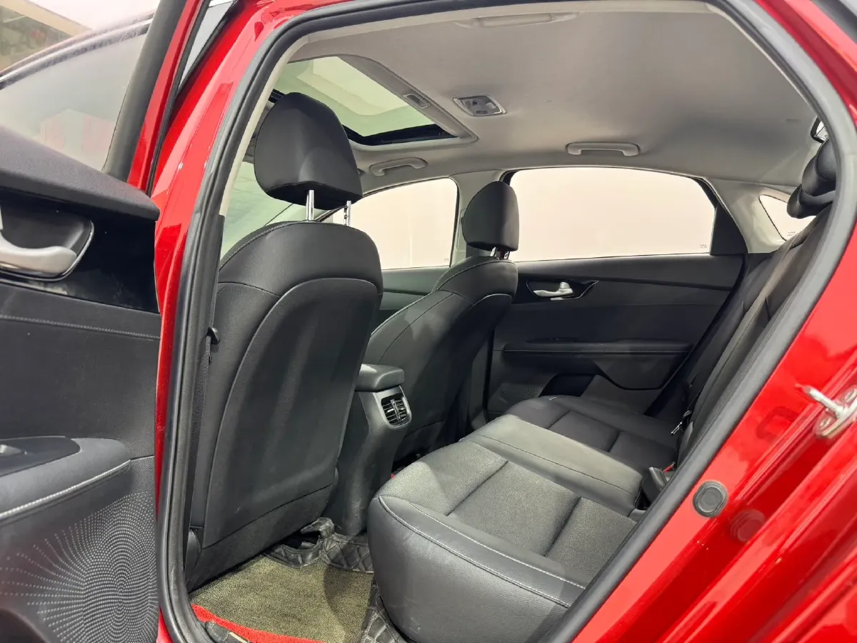 2021 Kia K3 1.5L 115HP L4 CVT,autocango,china used car exporter,china ev exporter,chinese used car exporter,chinese used ev exporter