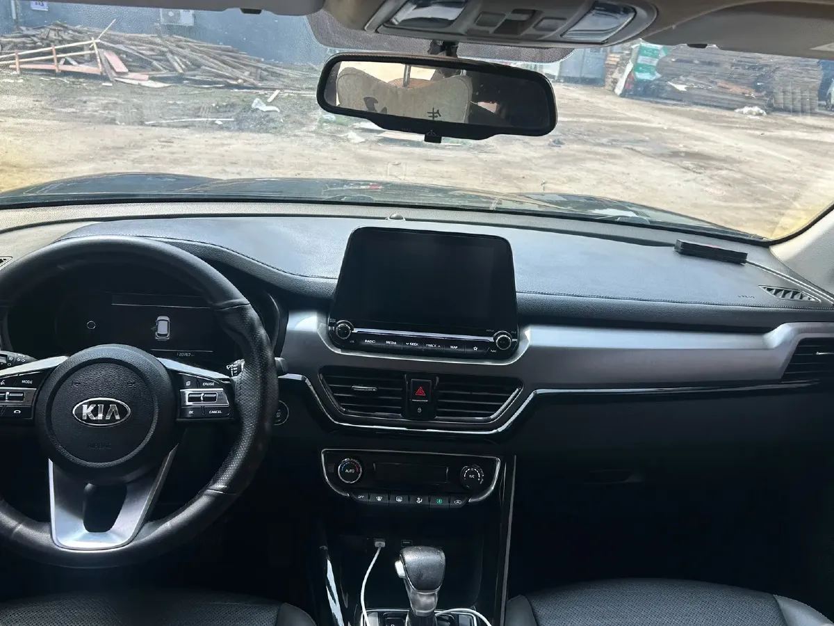 2018 Kia Sportage R 2.0L 160HP L4 6AT,autocango,china used car exporter,china ev exporter,chinese used car exporter,chinese used ev exporter