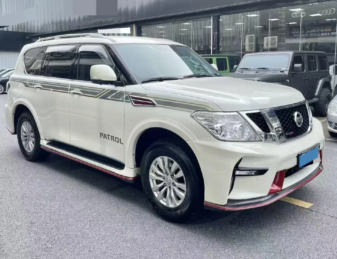 2018 Nissan Patrol 4.0L 279HP V6 7AT,autocango,china used car exporter,china ev exporter,chinese used car exporter,chinese used ev exporter