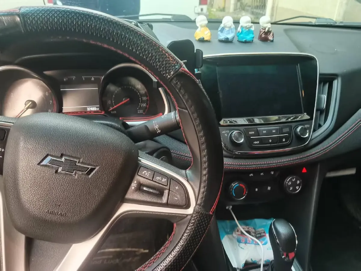 2019 Chevrolet Monza 1.3T 163HP L3 6AT,autocango,china used car exporter,china ev exporter,chinese used car exporter,chinese used ev exporter