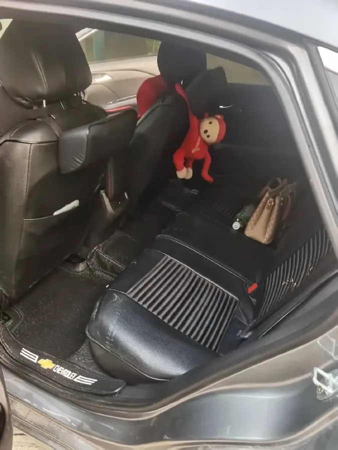 2019 Chevrolet Monza 1.3T 163HP L3 6AT,autocango,china used car exporter,china ev exporter,chinese used car exporter,chinese used ev exporter