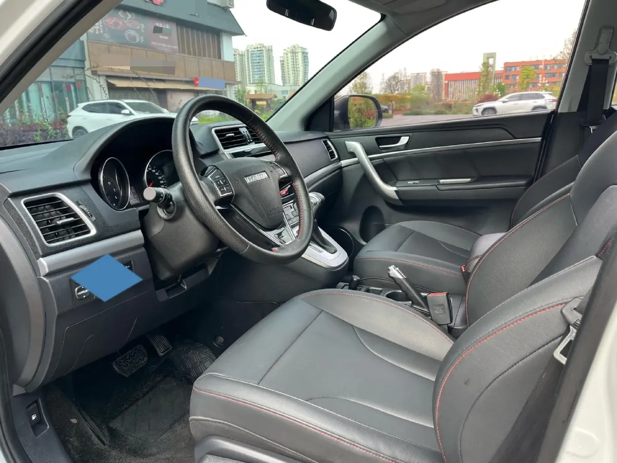 2019 Haval M6 1.5T 150HP L4 7DCT,autocango,china used car exporter,china ev exporter,chinese used car exporter,chinese used ev exporter