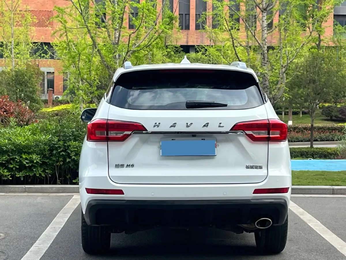 2019 Haval M6 1.5T 150HP L4 7DCT,autocango,china used car exporter,china ev exporter,chinese used car exporter,chinese used ev exporter