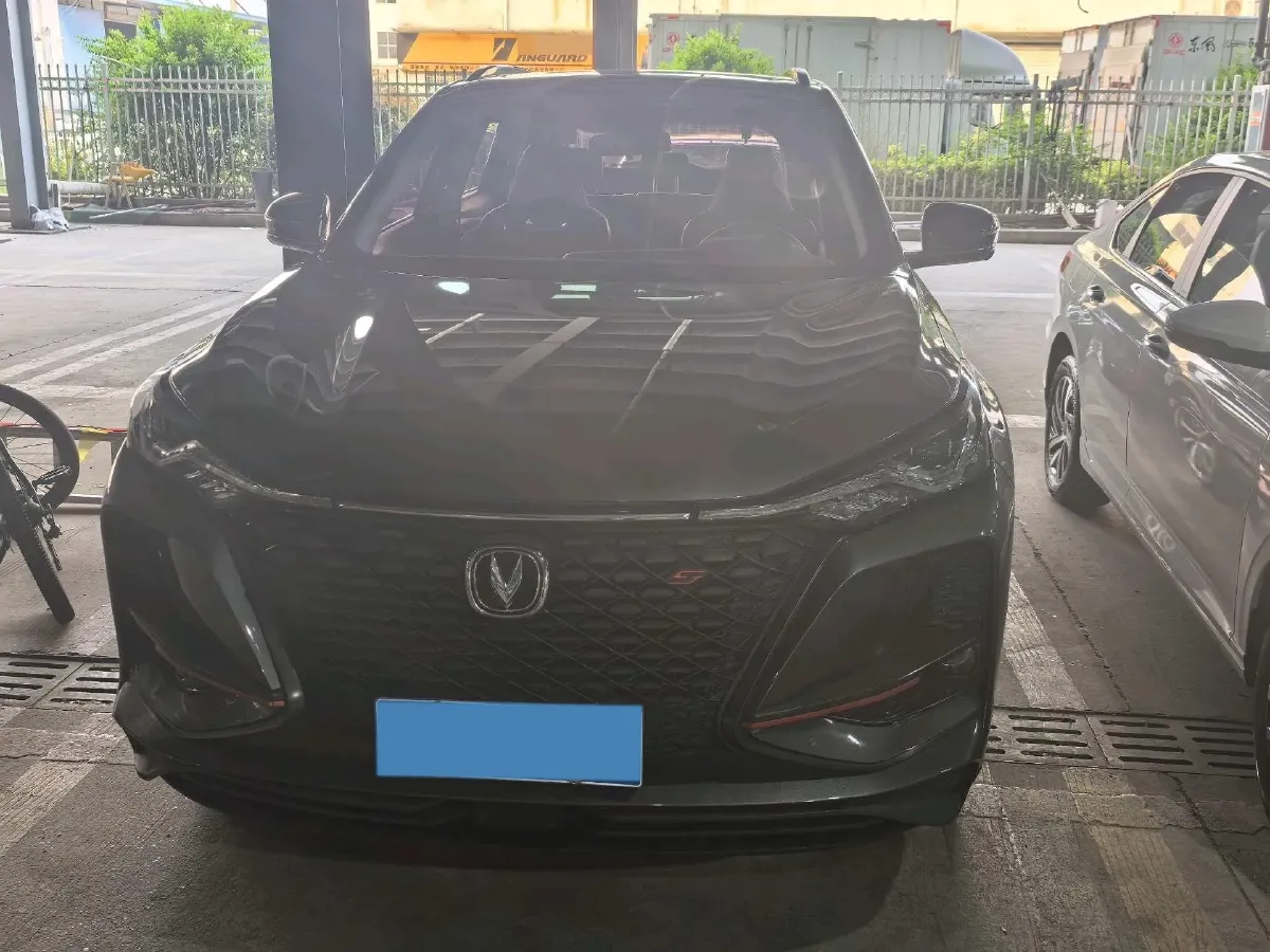 2020 ChangAn CS75 Plus 2.0T 233HP L4 8AT,autocango,china used car exporter,china ev exporter,chinese used car exporter,chinese used ev exporter