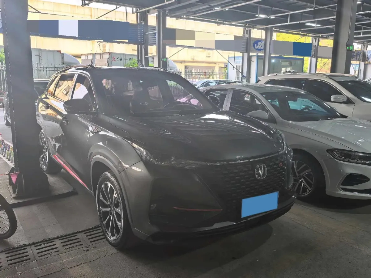 2020 ChangAn CS75 Plus 2.0T 233HP L4 8AT,autocango,china used car exporter,china ev exporter,chinese used car exporter,chinese used ev exporter