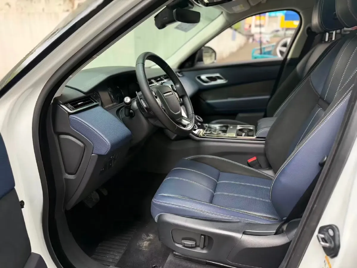 2018 Land Rover Discovery 2.0T 300HP L4 8AT,autocango,china used car exporter,china ev exporter,chinese used car exporter,chinese used ev exporter