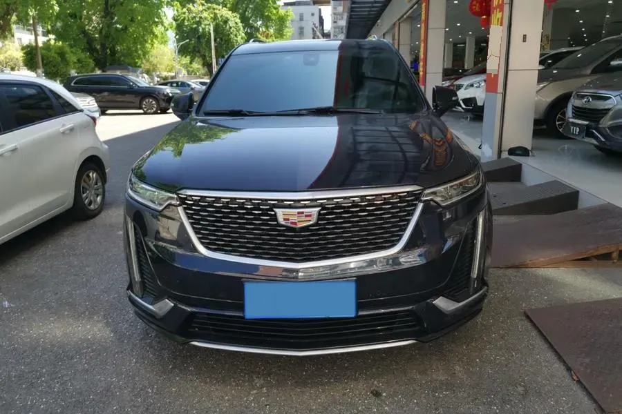 2022 Cadillac XT6 2.0T 237HP L4 9AT,autocango,china used car exporter,china ev exporter,chinese used car exporter,chinese used ev exporter