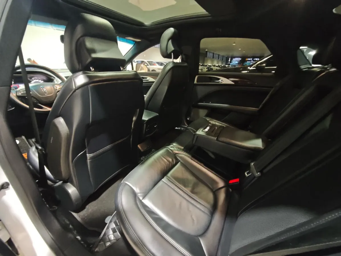 2019 Lincoln MKZ 2.0T 196HP L4 6AT,autocango,china used car exporter,china ev exporter,chinese used car exporter,chinese used ev exporter