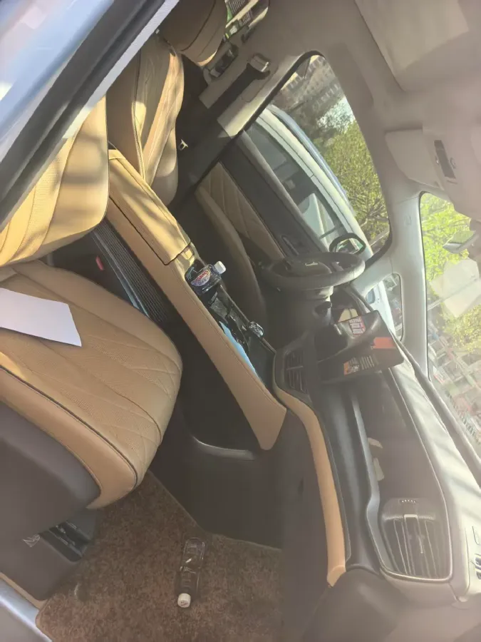 2022 Mercedes-Benz GLC Class 2.0T 197HP L4 9AT,autocango,china used car exporter,china ev exporter,chinese used car exporter,chinese used ev exporter