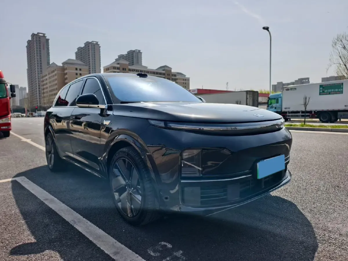 2025 Li L7 Range Extended 154HP REEV,autocango,china used car exporter,china ev exporter,chinese used car exporter,chinese used ev exporter