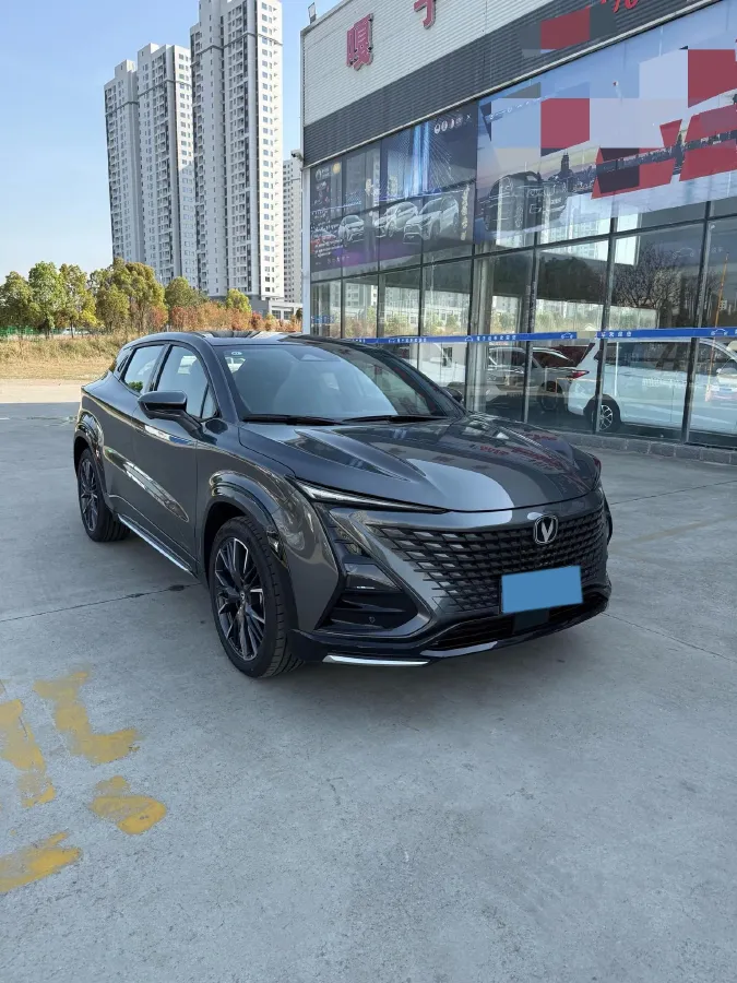 2023 ChangAn UNI-T 1.5T 188HP L4 7DCT,autocango,china used car exporter,china ev exporter,chinese used car exporter,chinese used ev exporter