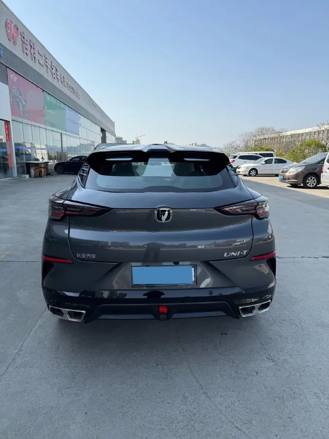 2023 ChangAn UNI-T 1.5T 188HP L4 7DCT,autocango,china used car exporter,china ev exporter,chinese used car exporter,chinese used ev exporter