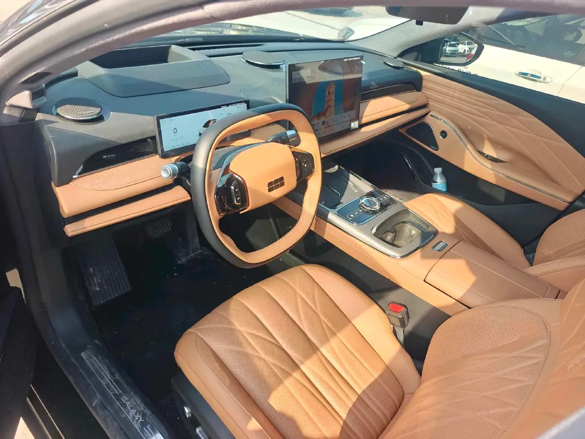 2025 Geely Galaxy Starshine 8 1.5T 163HP L4 3DHT PHEV 27.69KWH,autocango,china used car exporter,china ev exporter,chinese used car exporter,chinese used ev exporter