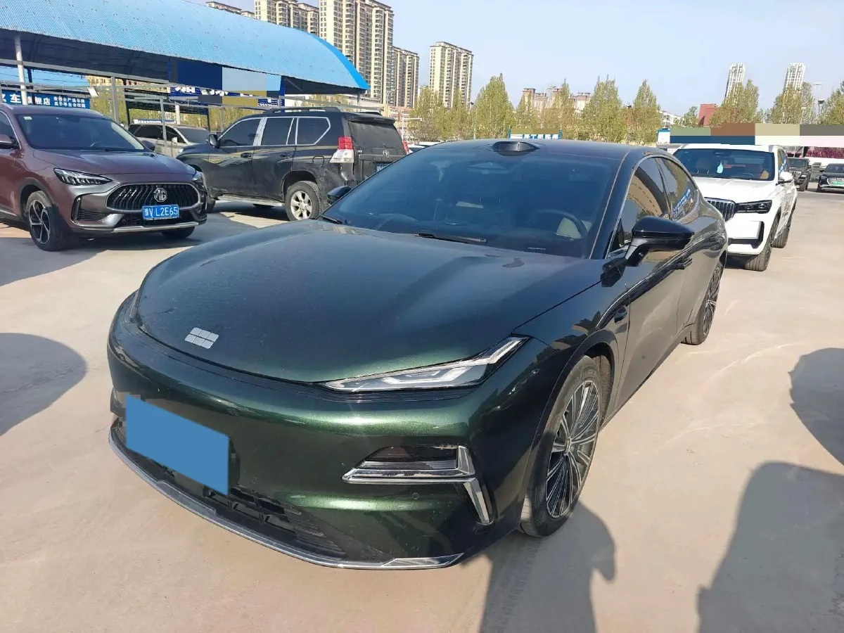 2025 Geely Galaxy Starshine 8 1.5T 163HP L4 3DHT PHEV 27.69KWH,autocango,china used car exporter,china ev exporter,chinese used car exporter,chinese used ev exporter